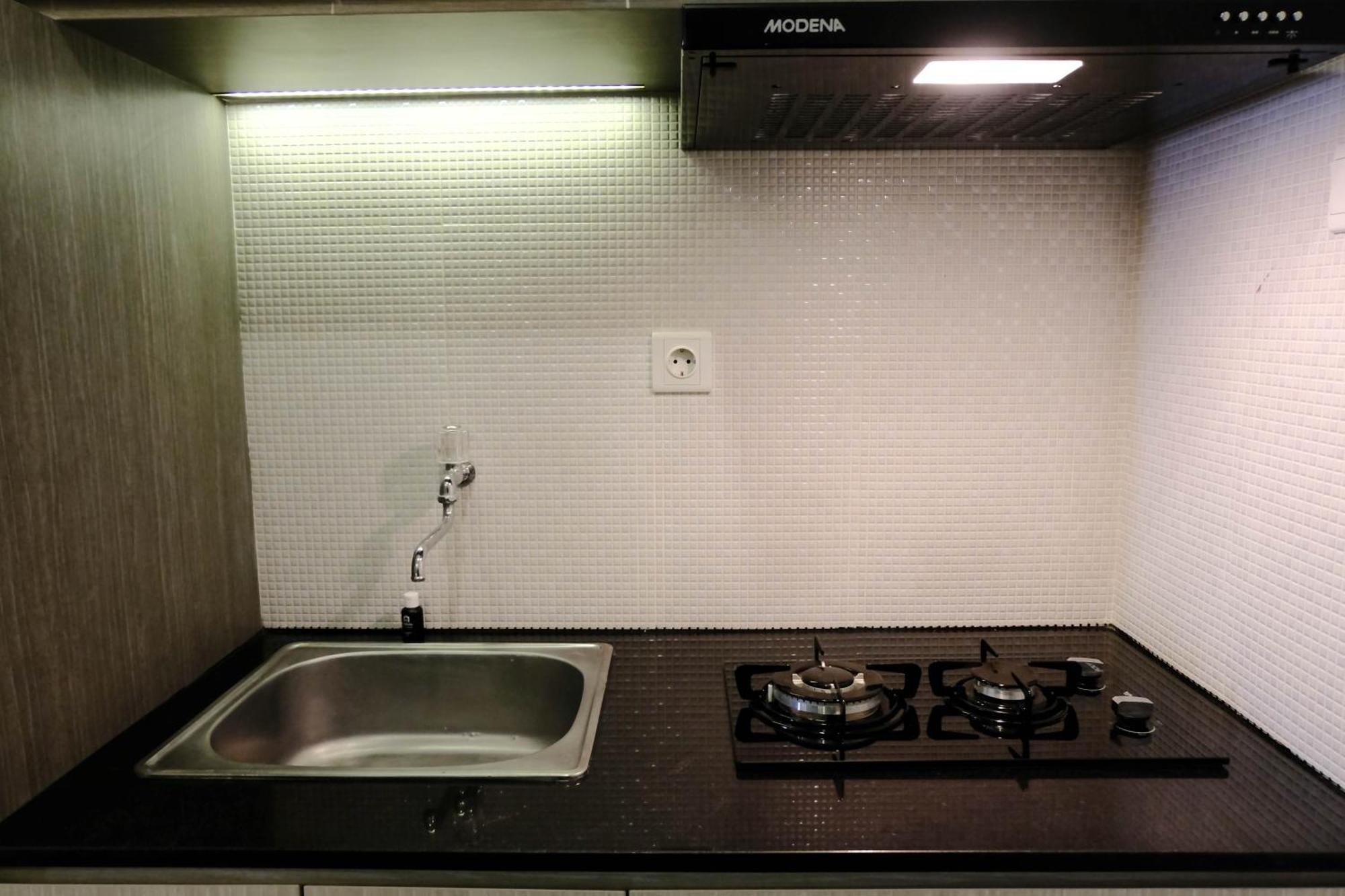 Homey 1br At Parahyangan By Travelio * Bandung