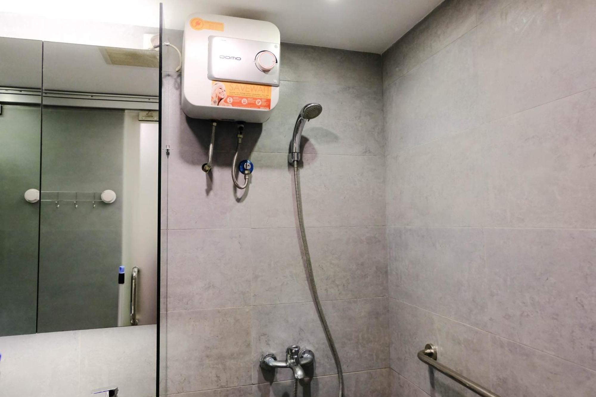 Apartemen Homey 1br At Parahyangan By Travelio *